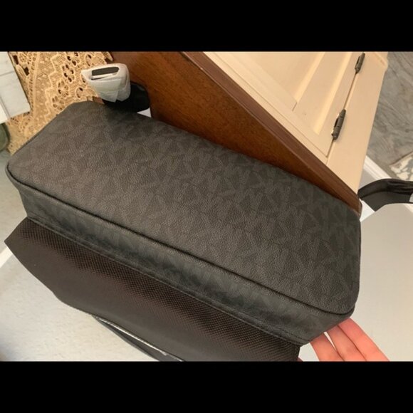 Beautiful lint sport MK men backpack - Picture 4 of 6